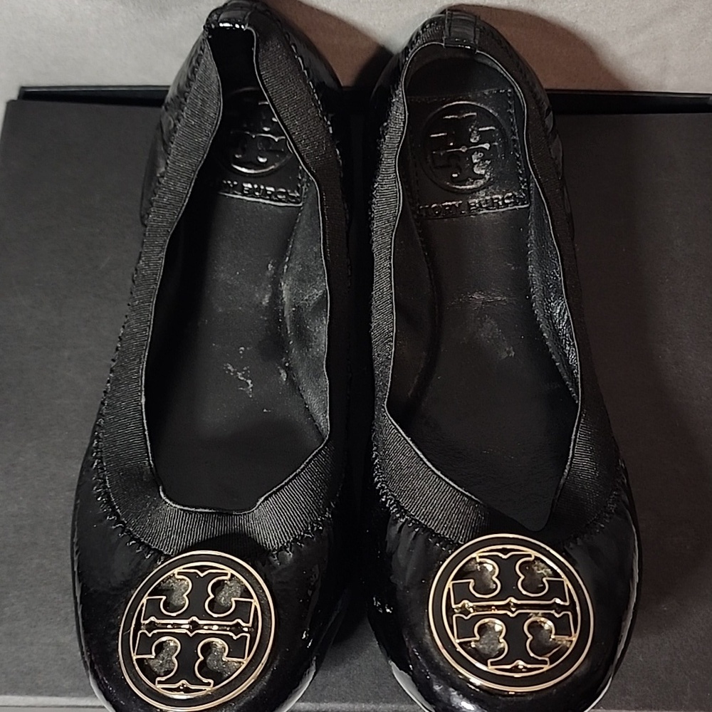 Tory Burch Glossy Black Flats with Gold Accent - Picture 2 of 5